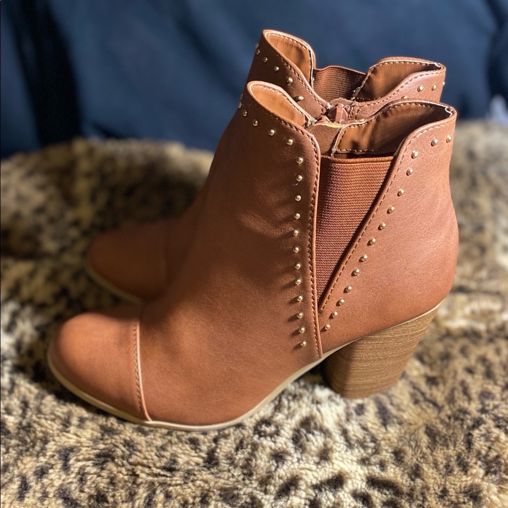 Lauren Conrad booties
